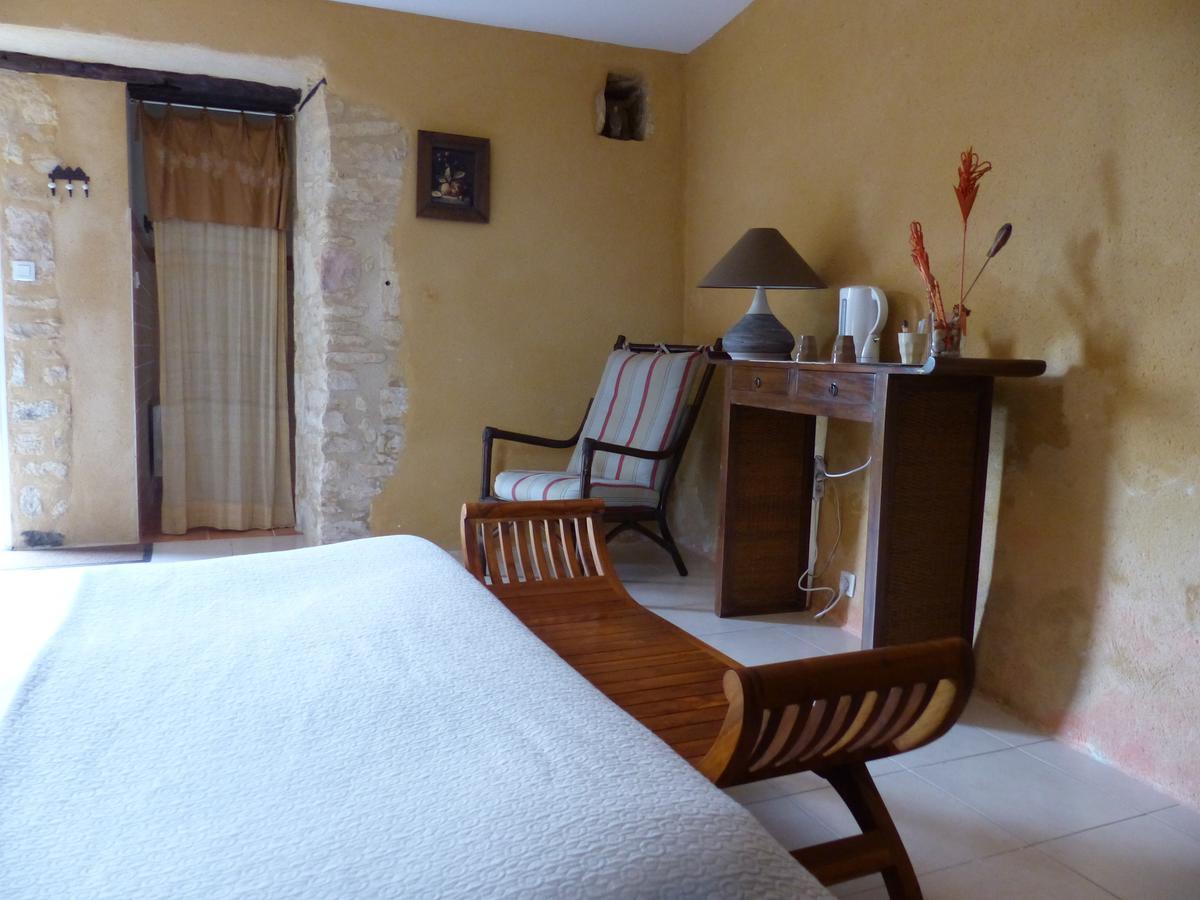 Chambres D'Hotes Les Boudines Saint-Germain-de-Belvès Room photo